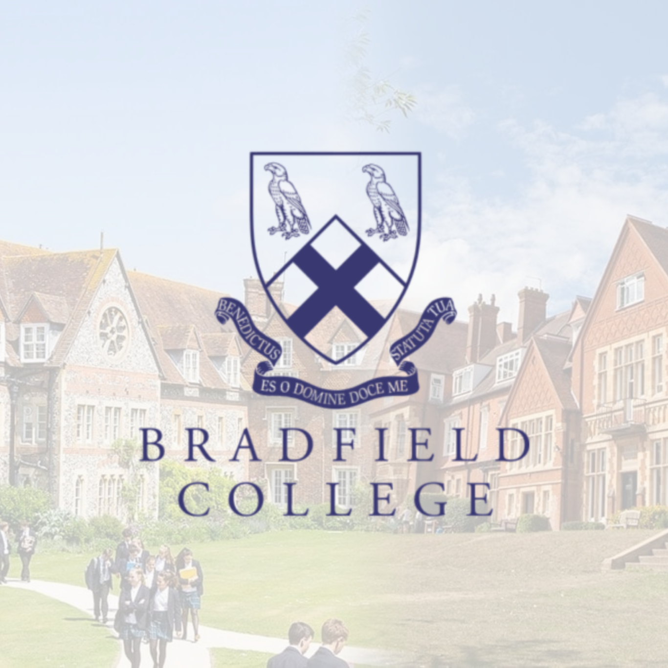 布莱德菲尔德学院 Bradfield College